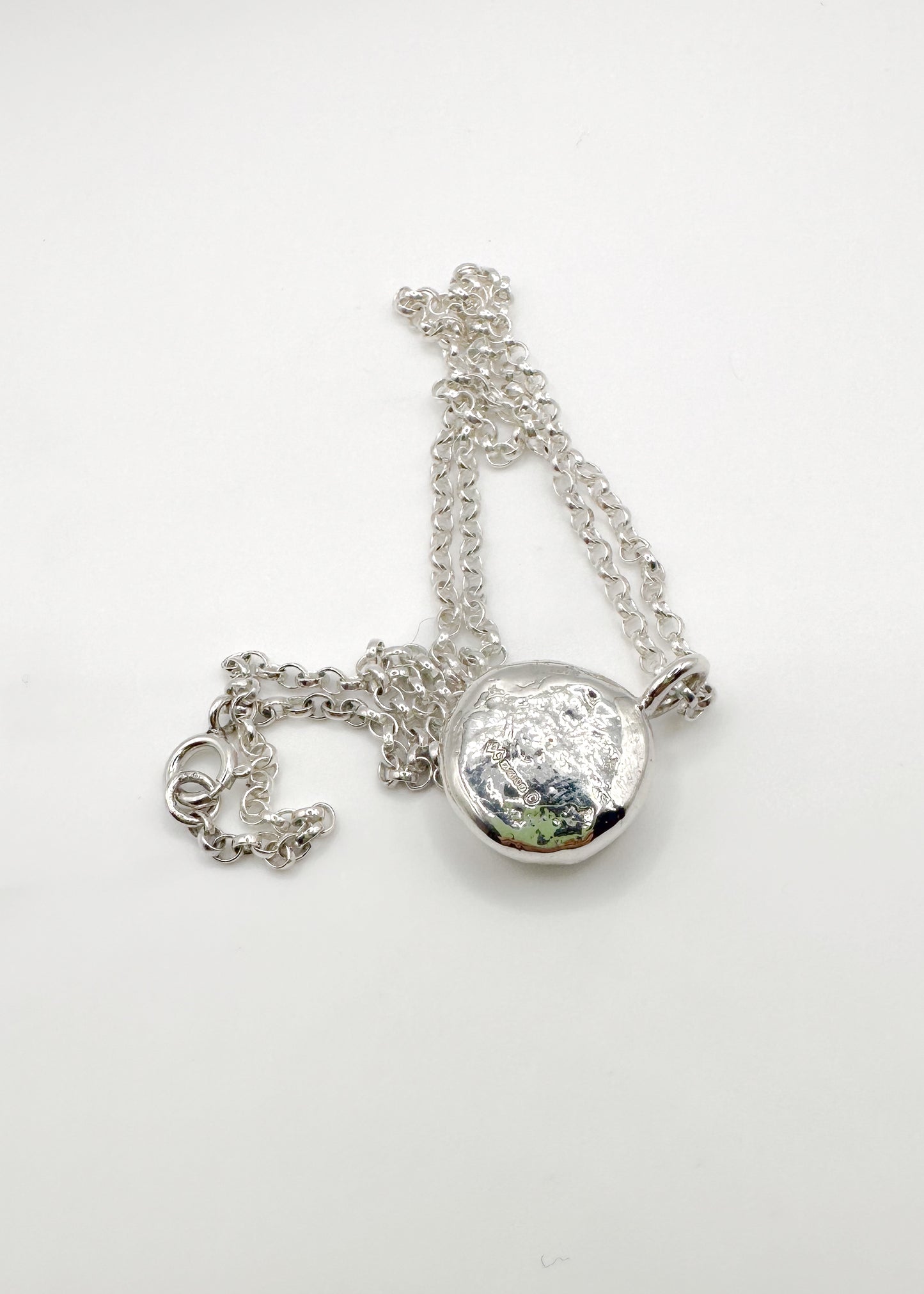 11 Smile Necklace 1/1 (Sapphire)