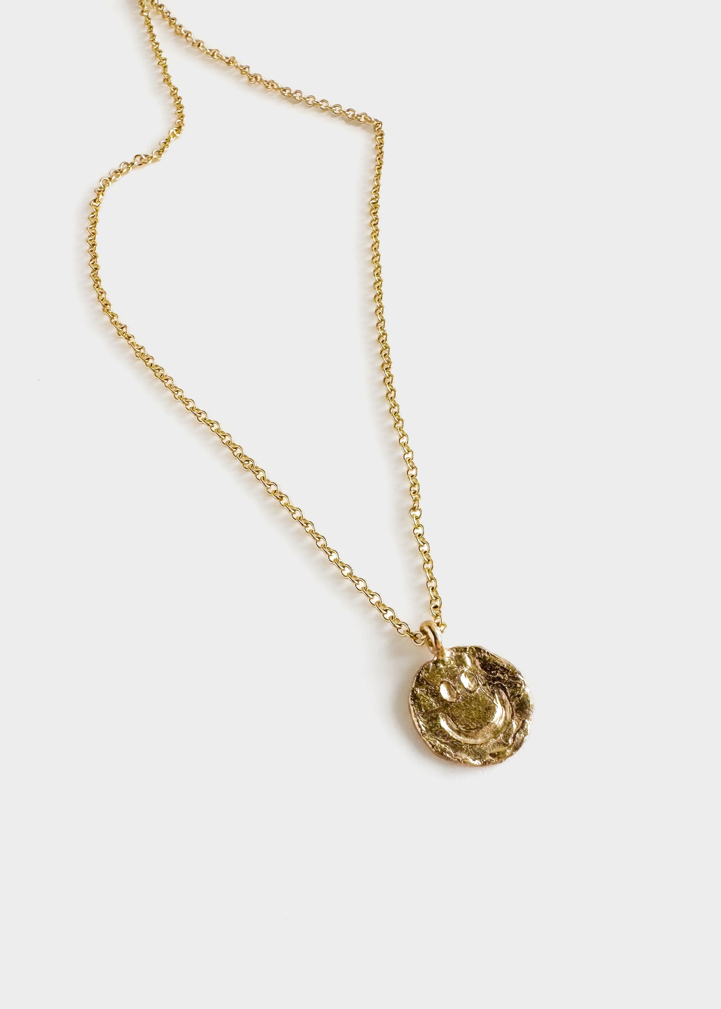 02 Smile Necklace 1/1 (9ct Gold)