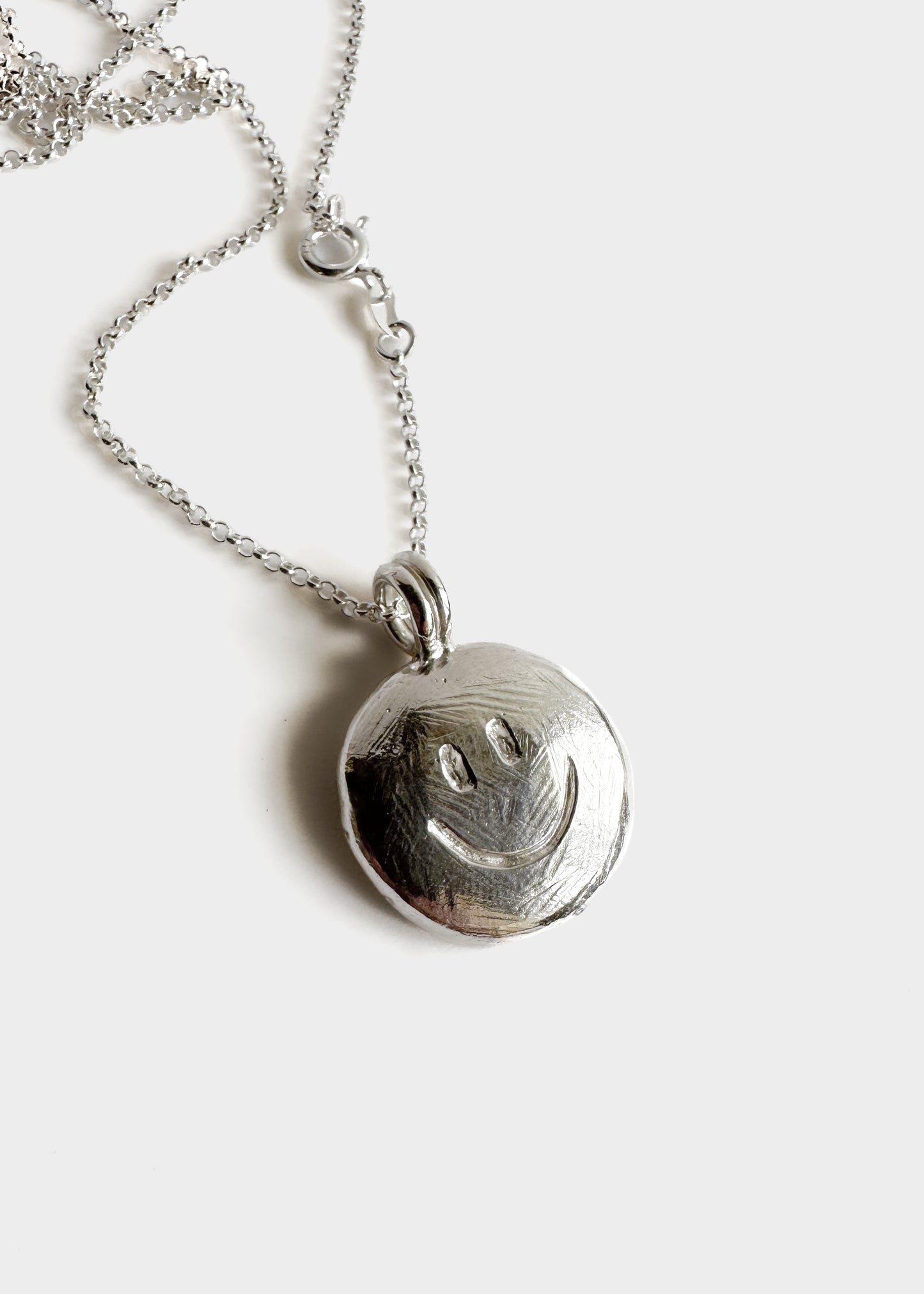 04 Smile Necklace 1/1