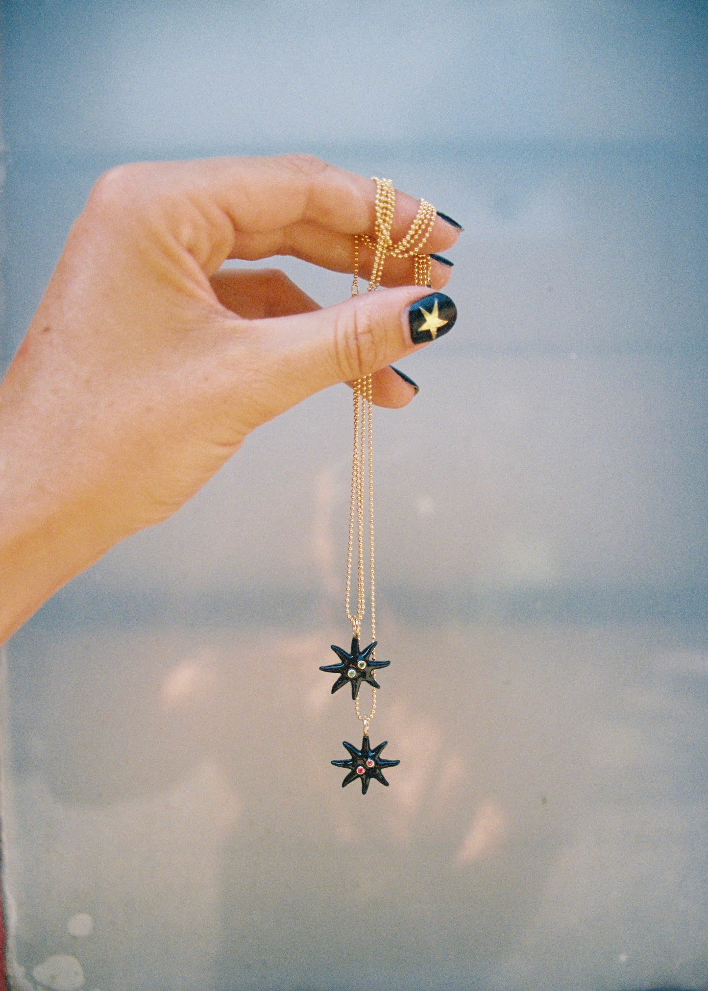 Eclipse Necklace (Black)