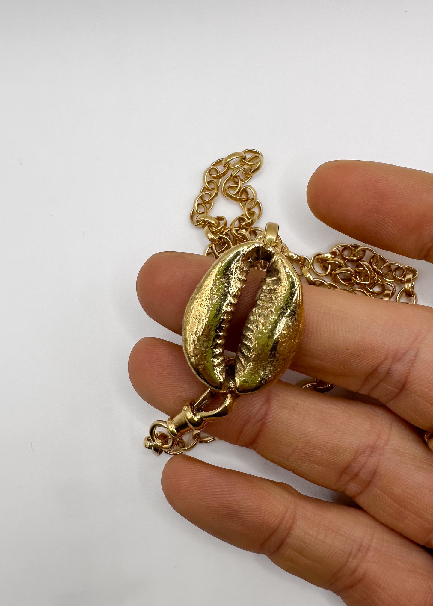 Gold Cowrie Bracelet - Necklace 1/1