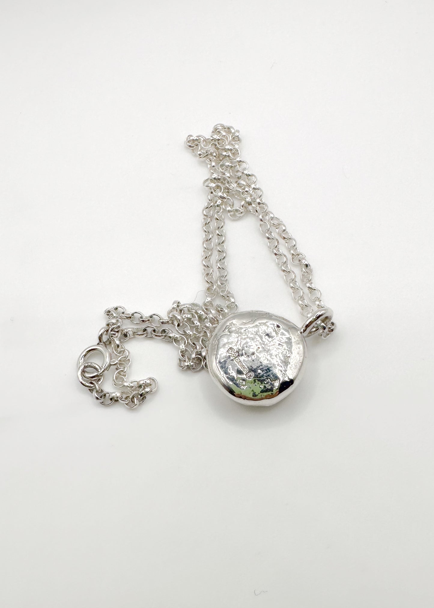 11 Smile Necklace 1/1 (Sapphire)